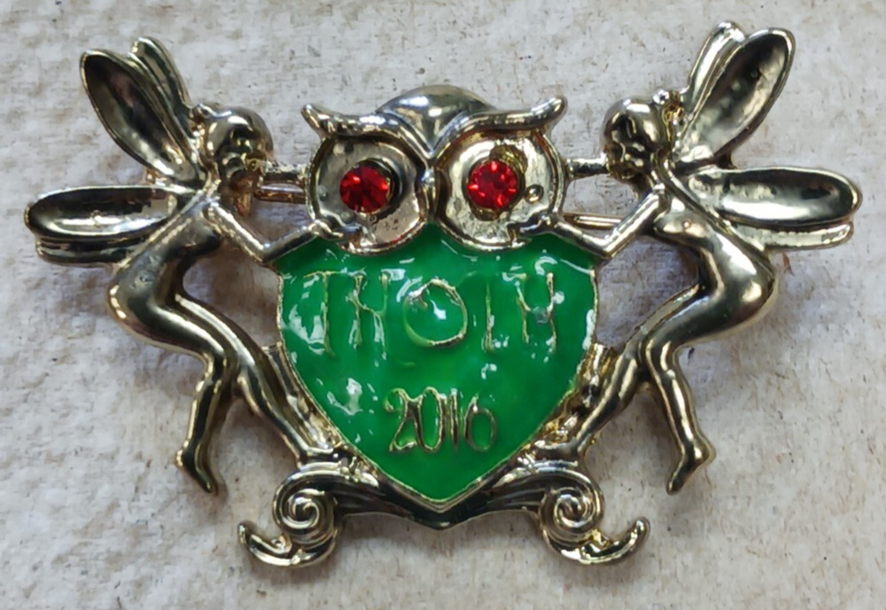 Thoth 2016 Tableau Ball Pin New Orleans Mardi Gras Krewe Favor
